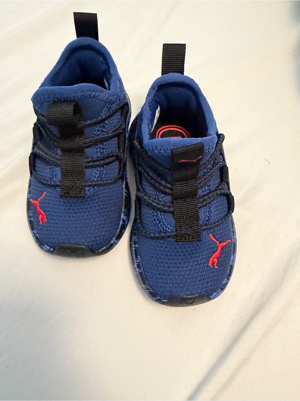 Puma Kids Navy and Red Slip-On Sneakers